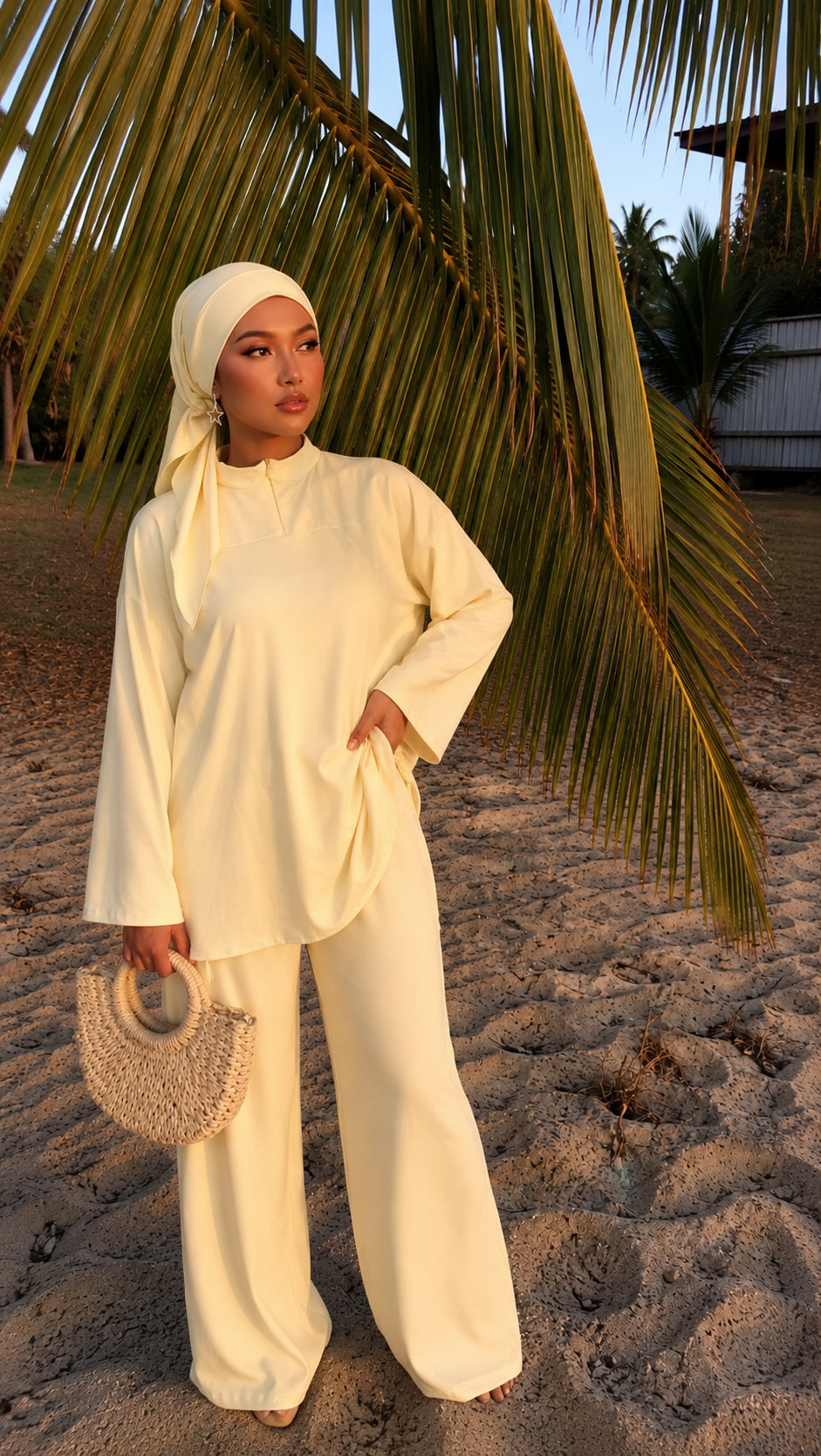 Burkini 3 pièces avec zip et cagoule jaune pale